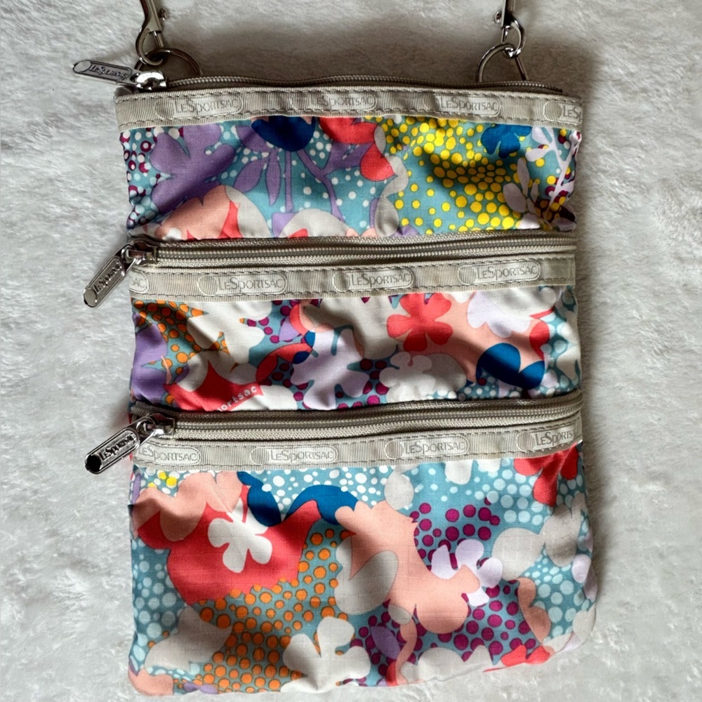 Lesportsac Multicolor Floral Crossbody 3 Pocket Lightweight Bag